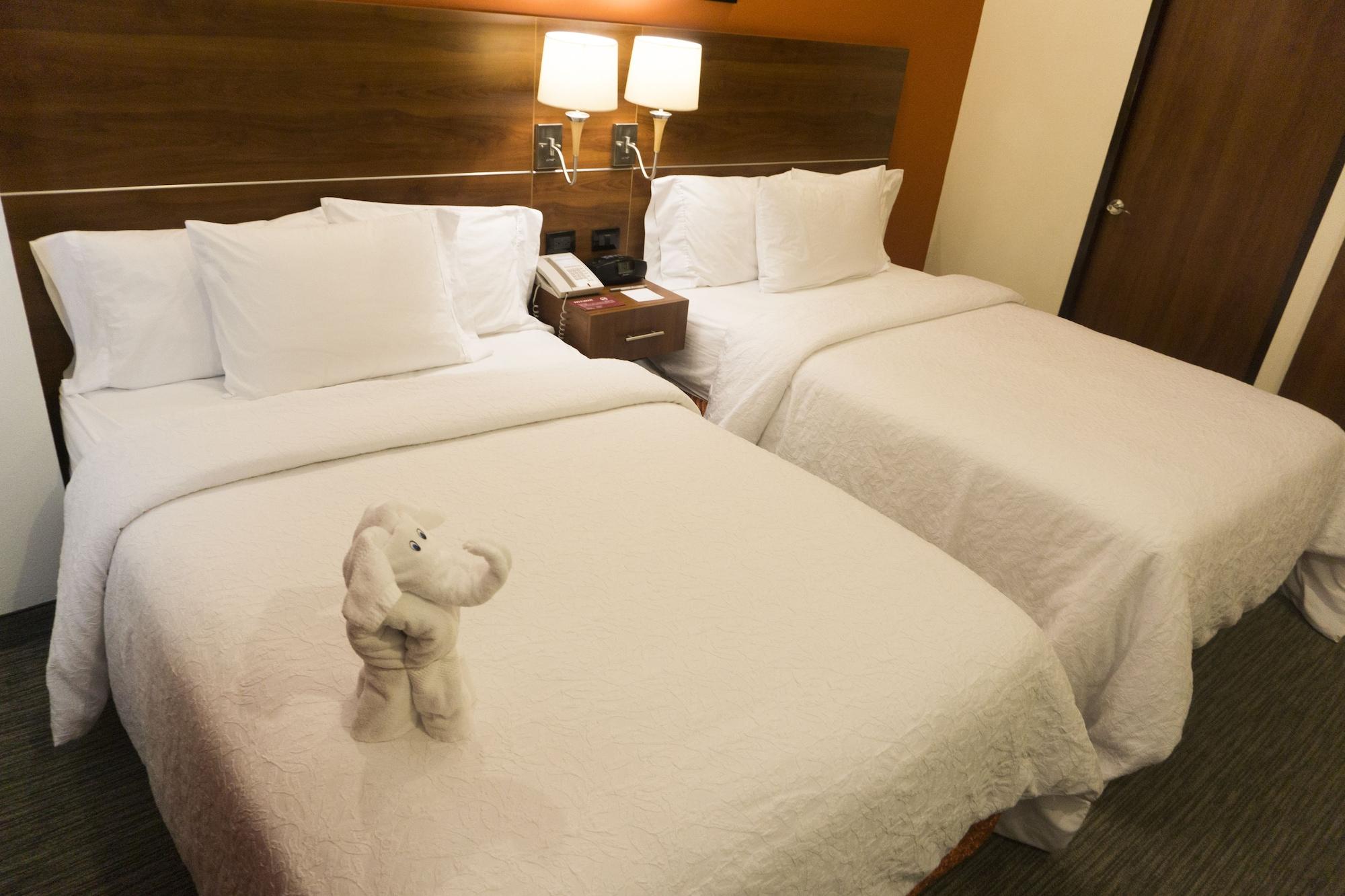 Hampton By Hilton San Juan Del Rio Hotel Ngoại thất bức ảnh