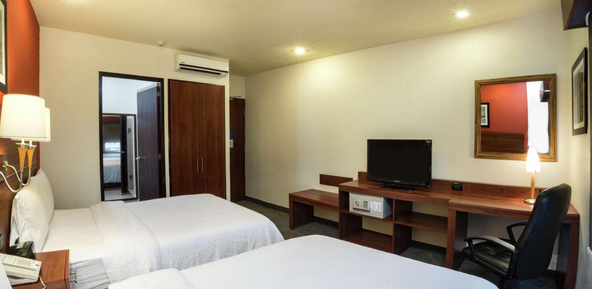 Hampton By Hilton San Juan Del Rio Hotel Ngoại thất bức ảnh