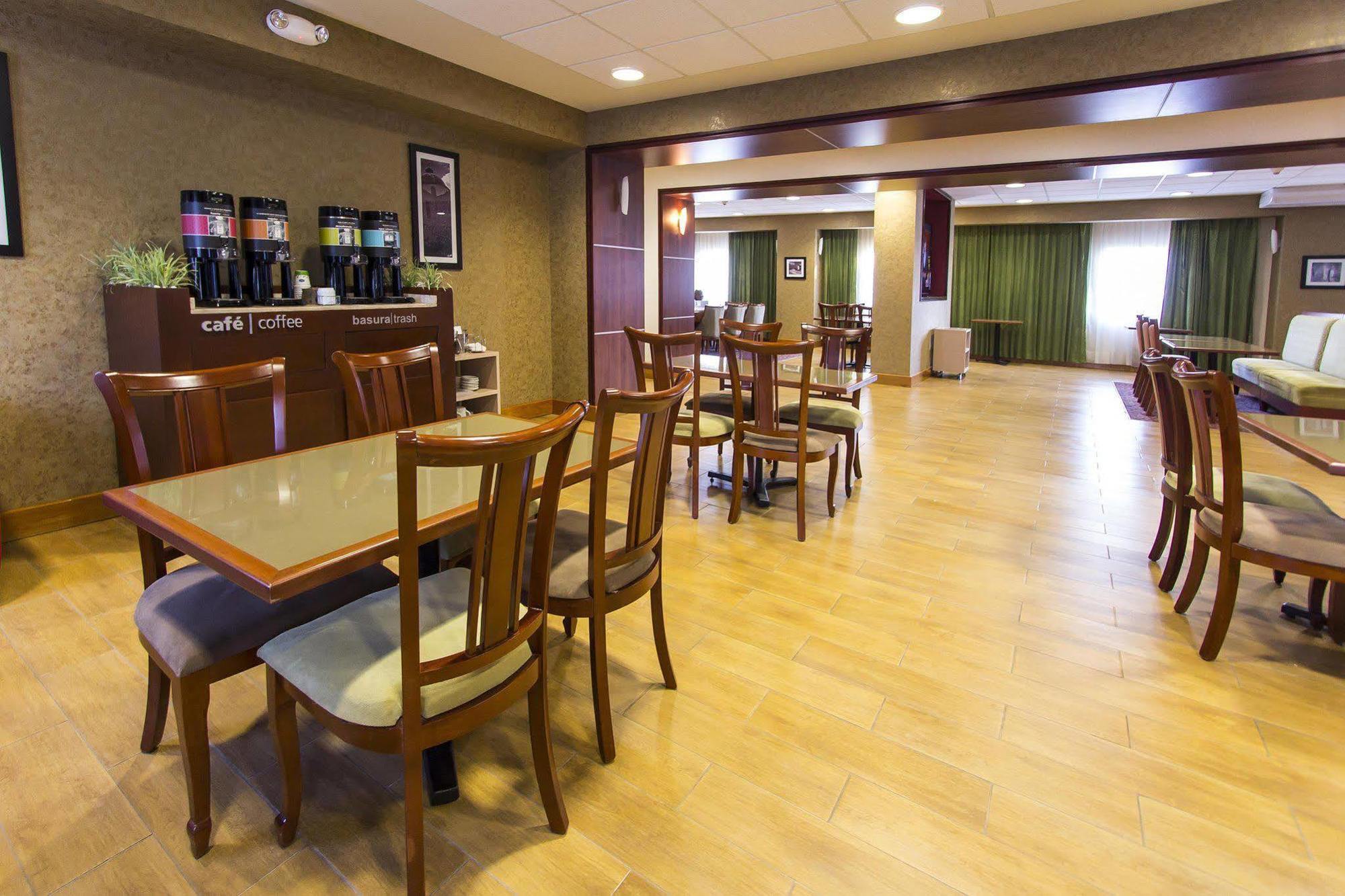 Hampton By Hilton San Juan Del Rio Hotel Ngoại thất bức ảnh